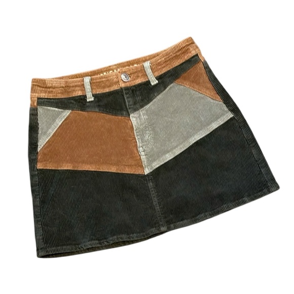 American Eagle Outfitters Dresses & Skirts - American Eagle Hi-Waist Colorblock Corduroy‎ Skirt